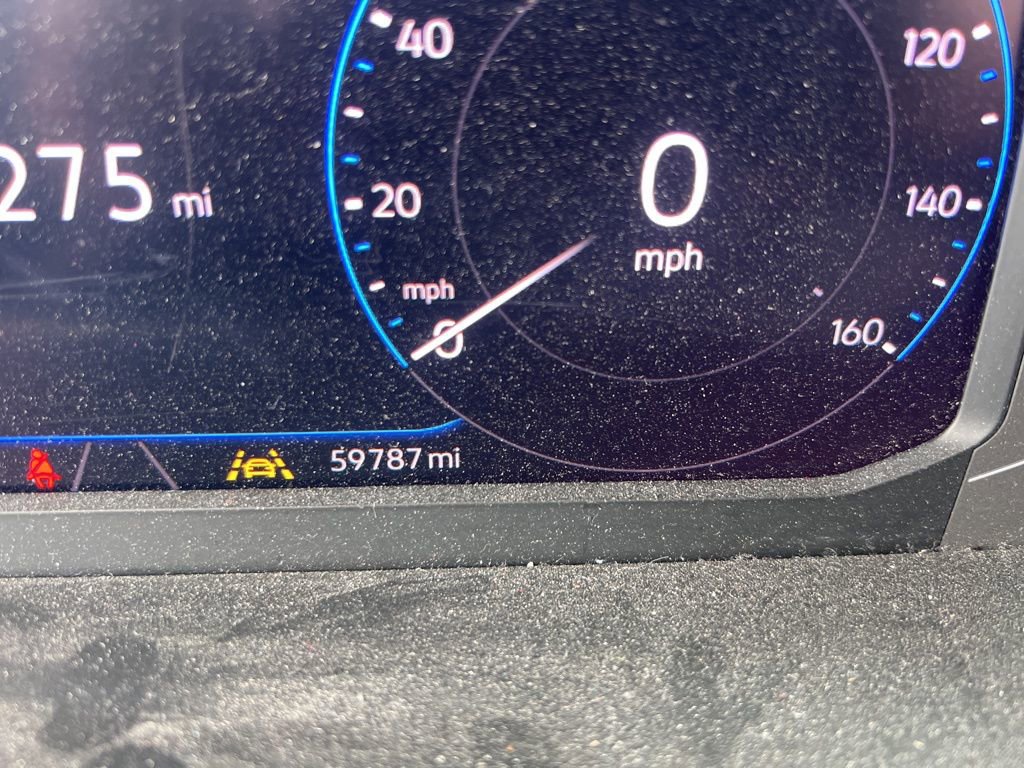 Used 2020 Volkswagen Jetta SEL Premium FWD image 27