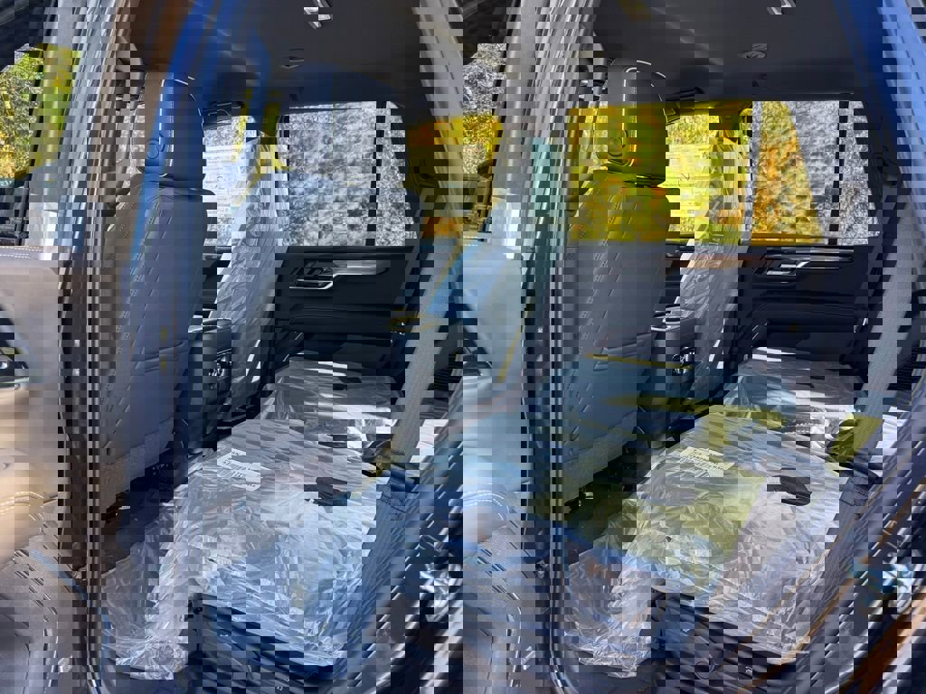 New 2026 GMC Yukon Elevation image 23