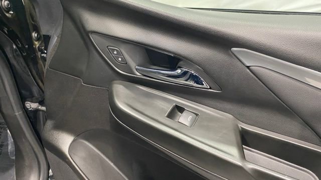 Used 2023 Chevrolet Bolt LT image 22