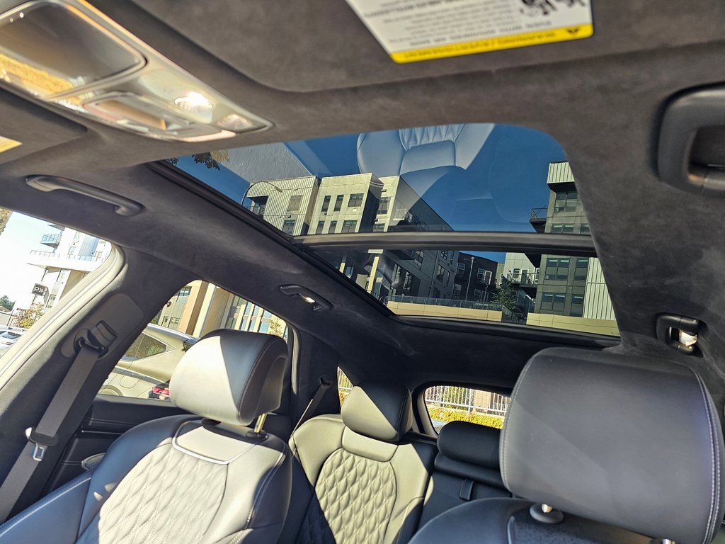 Certified 2025 Genesis GV70 3.5T Sport w/ Sport Advanced Package image 10