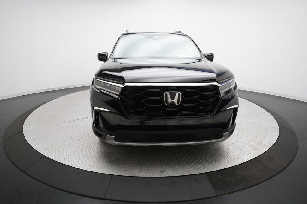 Certified 2024 Honda Pilot Elite image 11