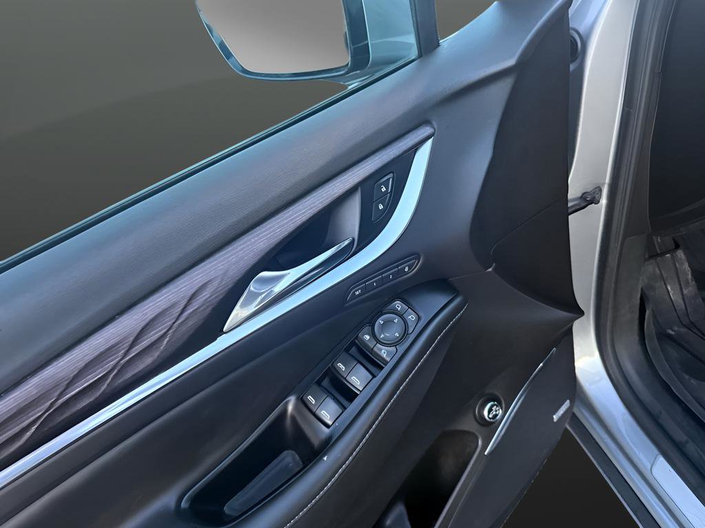 Certified 2023 Buick Enclave Avenir w/ Avenir Technology Package image 39