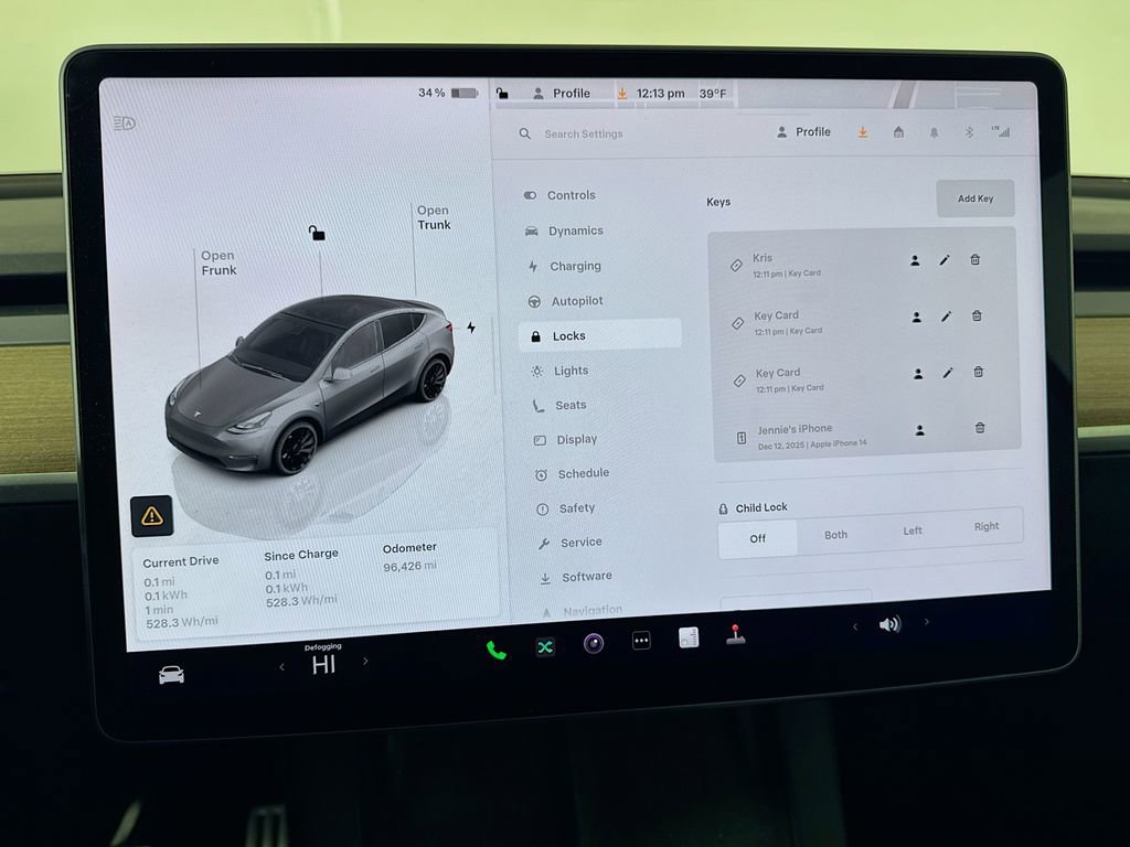 Used 2022 Tesla Model Y Performance image 34