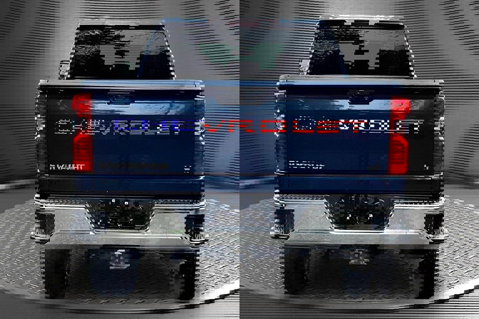 Used 2022 Chevrolet Silverado 2500 LT w/ Convenience Package image 5