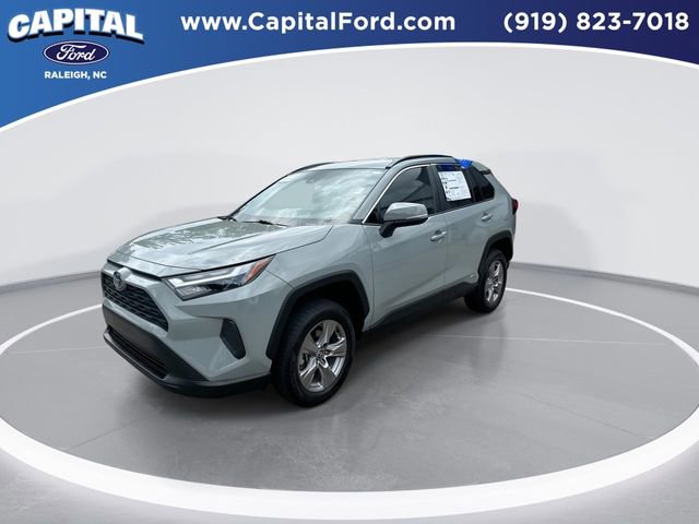 Used 2023 Toyota RAV4 XLE image 4