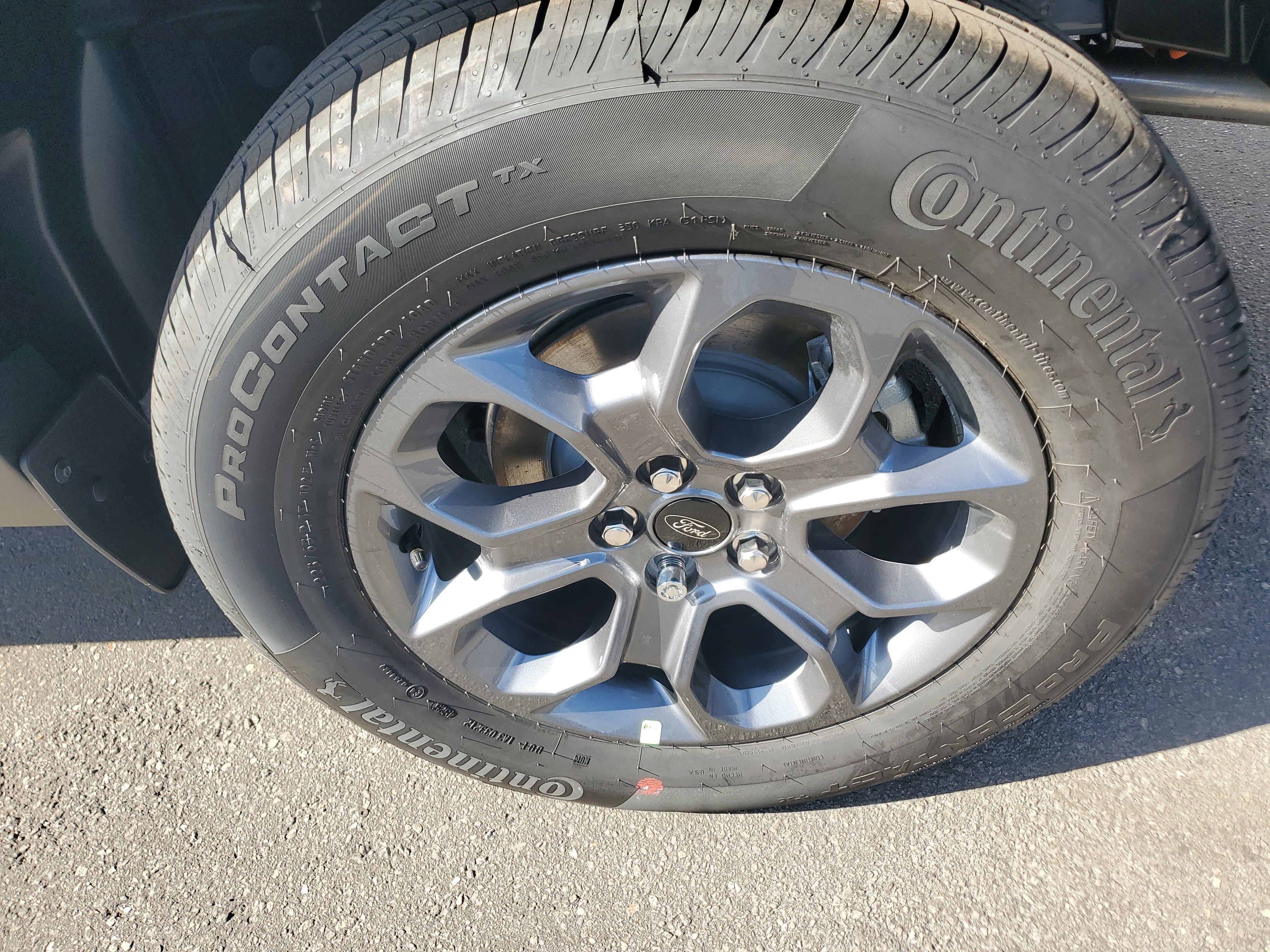 New 2026 Ford Maverick XLT w/ XLT Luxury Package FWD image 7