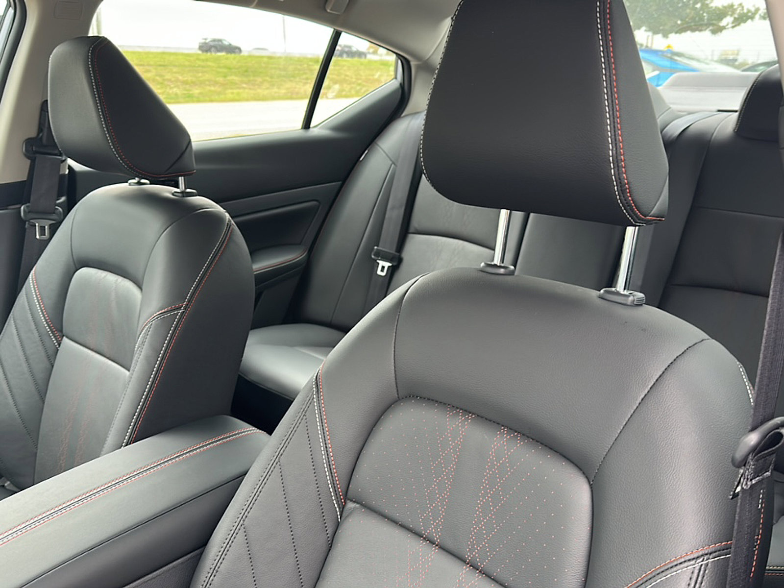 New 2025 Nissan Altima 2.5 SR w/ SR Premium Package image 11