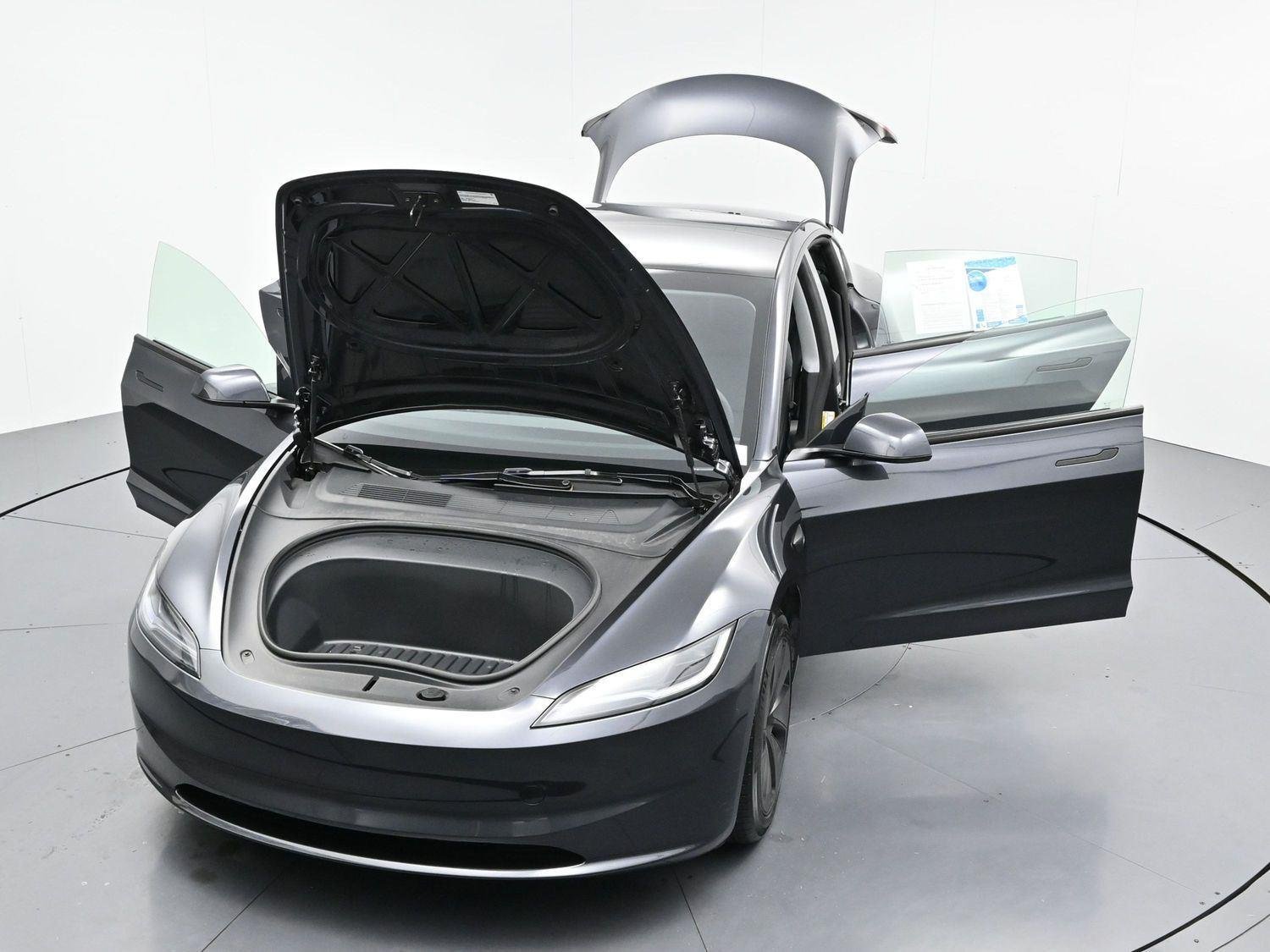 Used 2025 Tesla Model 3 Long Range RWD image 41