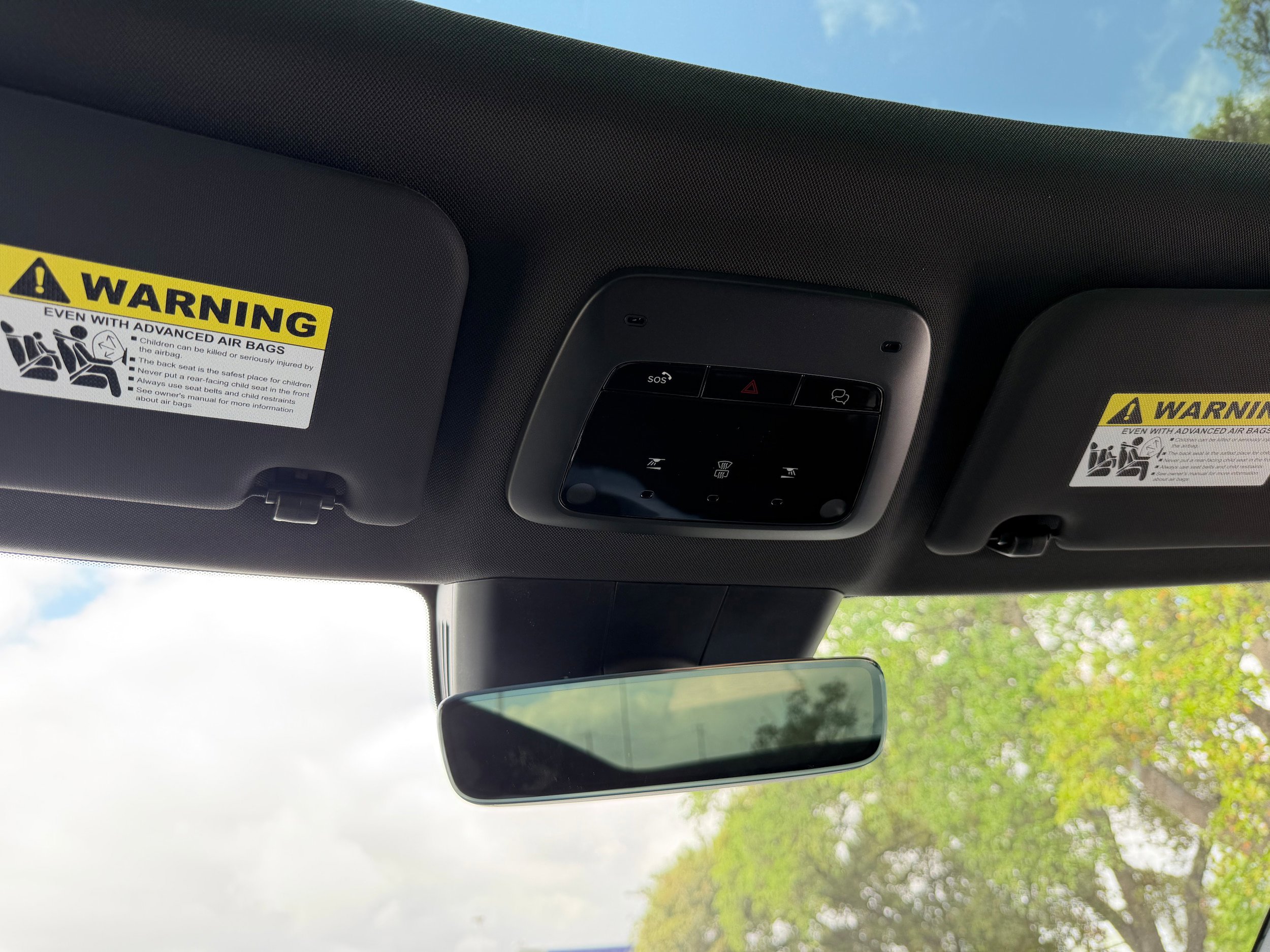 New 2026 Volvo EX30 Plus w/ Protection Package RWD image 16
