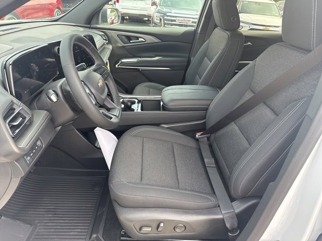 New 2026 Chevrolet Traverse LT w/ LPO, Floor Liner Package image 11