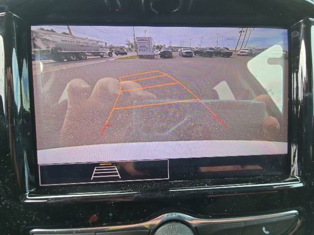 Used 2020 Chevrolet Traverse LT AWD/4WD image 3