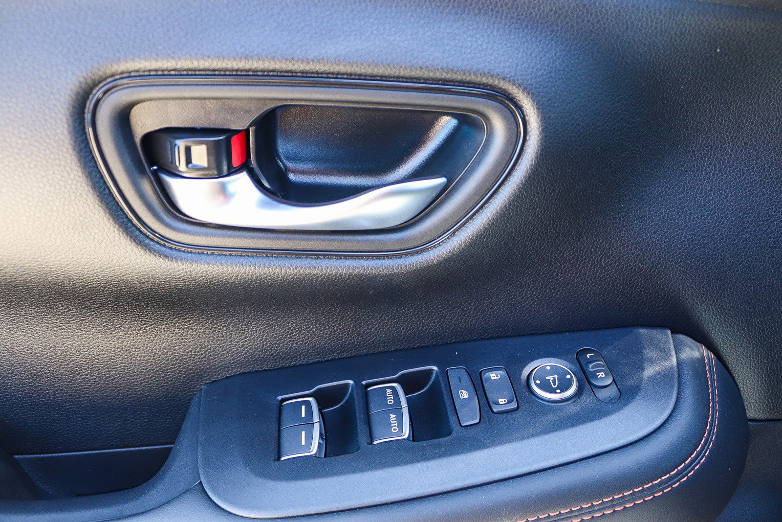 New 2026 Honda HR-V Sport image 22