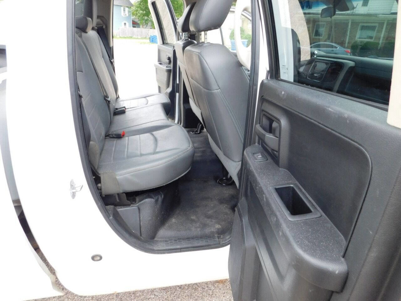 Used 2015 RAM 1500 Tradesman image 13