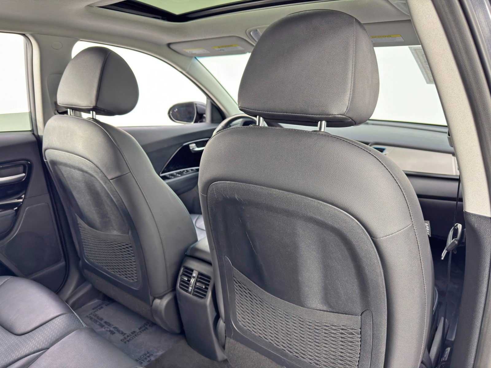 Used 2019 Kia Niro EX Premium image 33