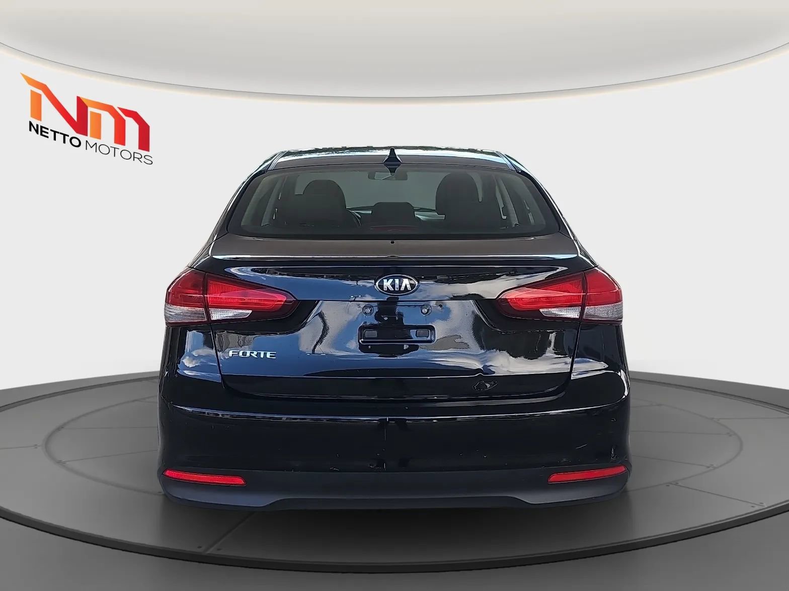 Used 2018 Kia Forte LX FWD image 4