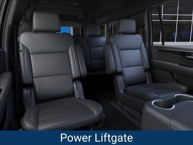 New 2026 Chevrolet Suburban LT image 19