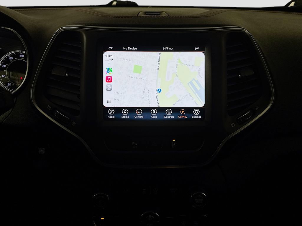 Used 2021 Jeep Cherokee Trailhawk w/ Trailer Tow Group AWD/4WD image 15