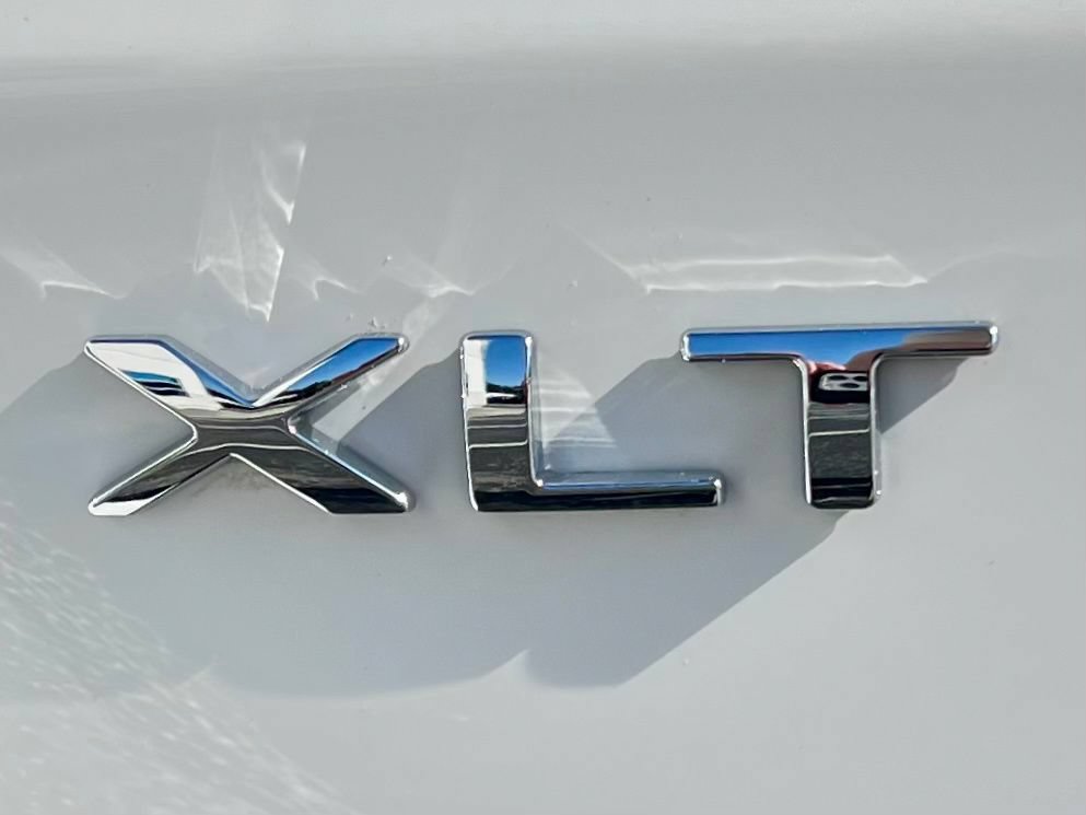 Used 2020 Ford Expedition XLT image 14