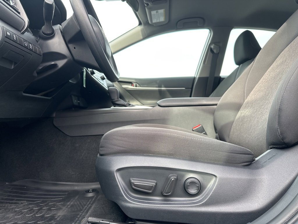 Certified 2023 Toyota Camry LE image 23