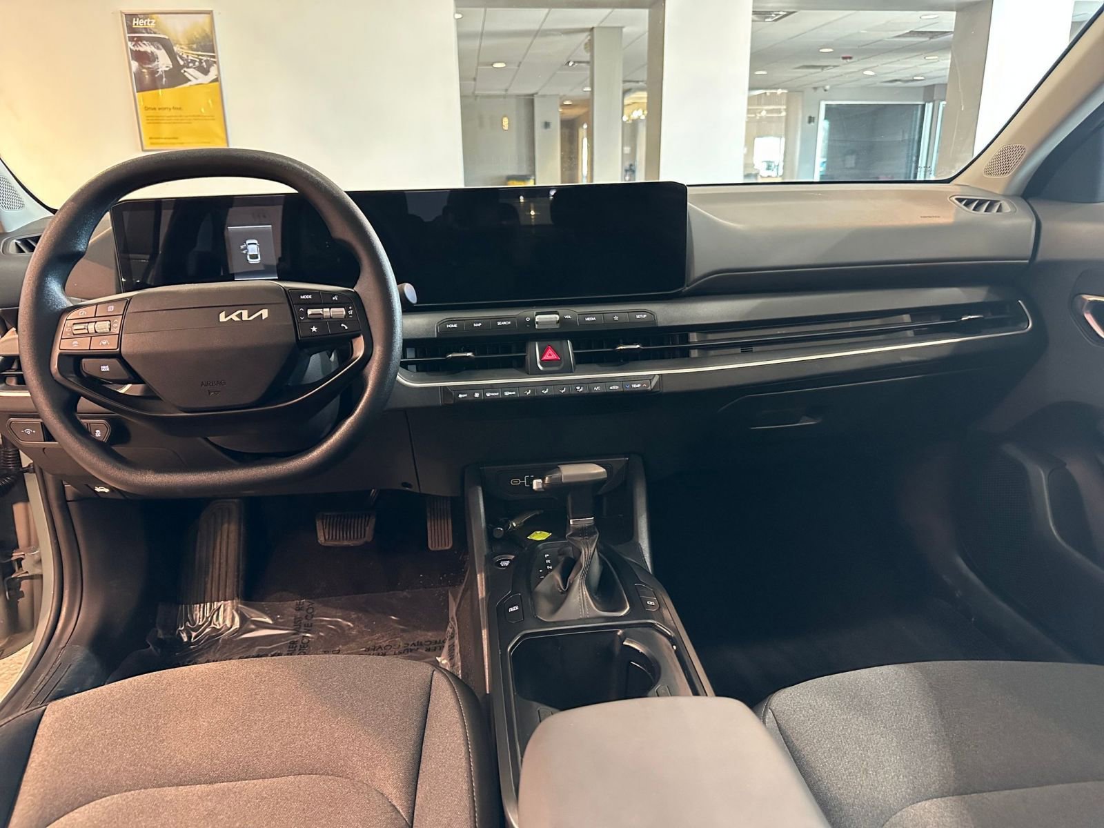 Used 2025 Kia K4 FWD image 34