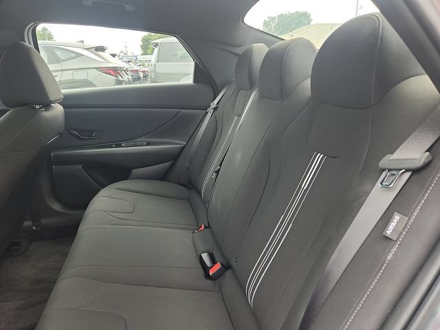 Used 2025 Hyundai Elantra Sport w/ Cargo Package FWD image 26