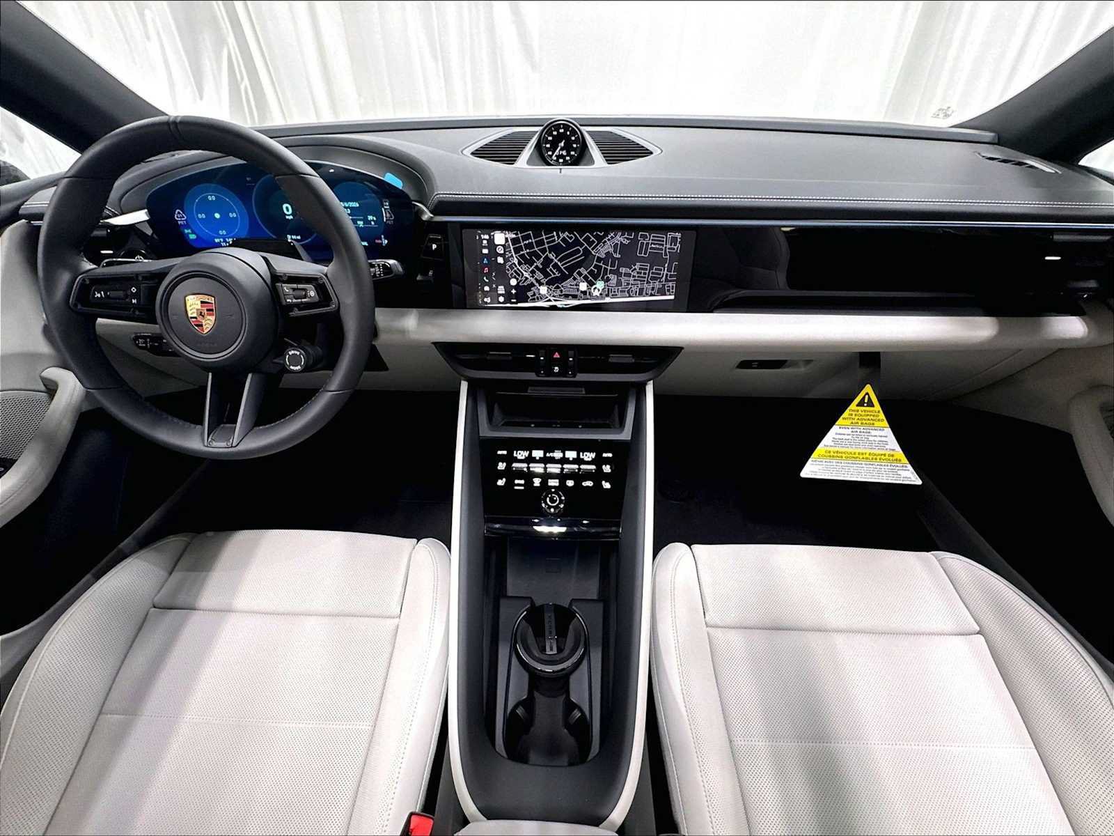 New 2026 Porsche Macan 4 Electric AWD/4WD image 14