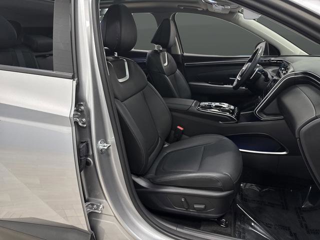 Used 2024 Hyundai Tucson Limited image 32