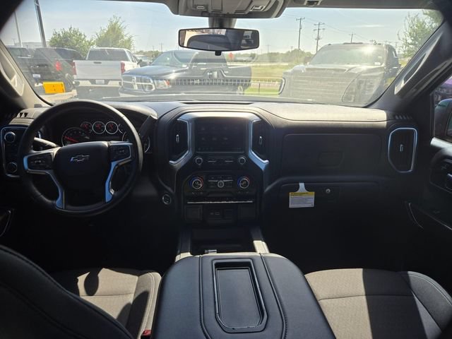 Certified 2020 Chevrolet Silverado 1500 RST w/ Texas Edition AWD/4WD image 15