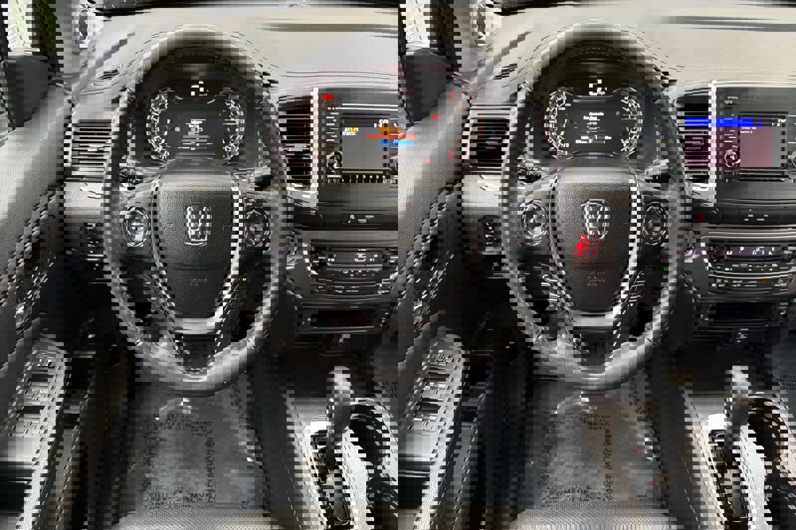 Used 2017 Honda Ridgeline RTL image 16