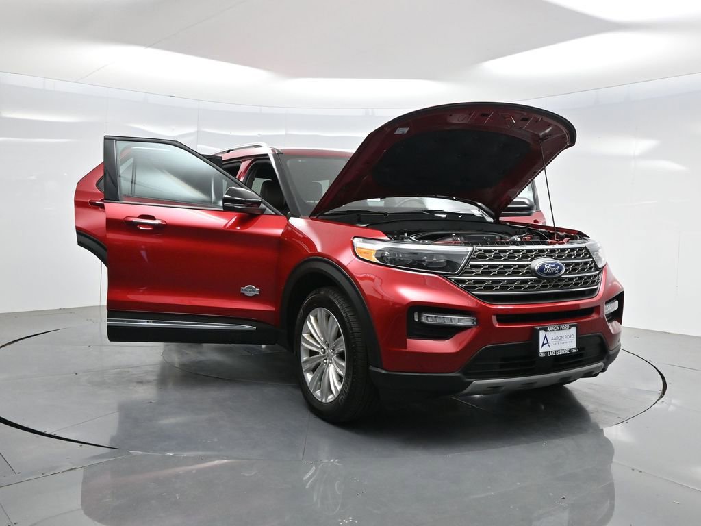 Used 2024 Ford Explorer King Ranch w/ Technology Package AWD/4WD image 41