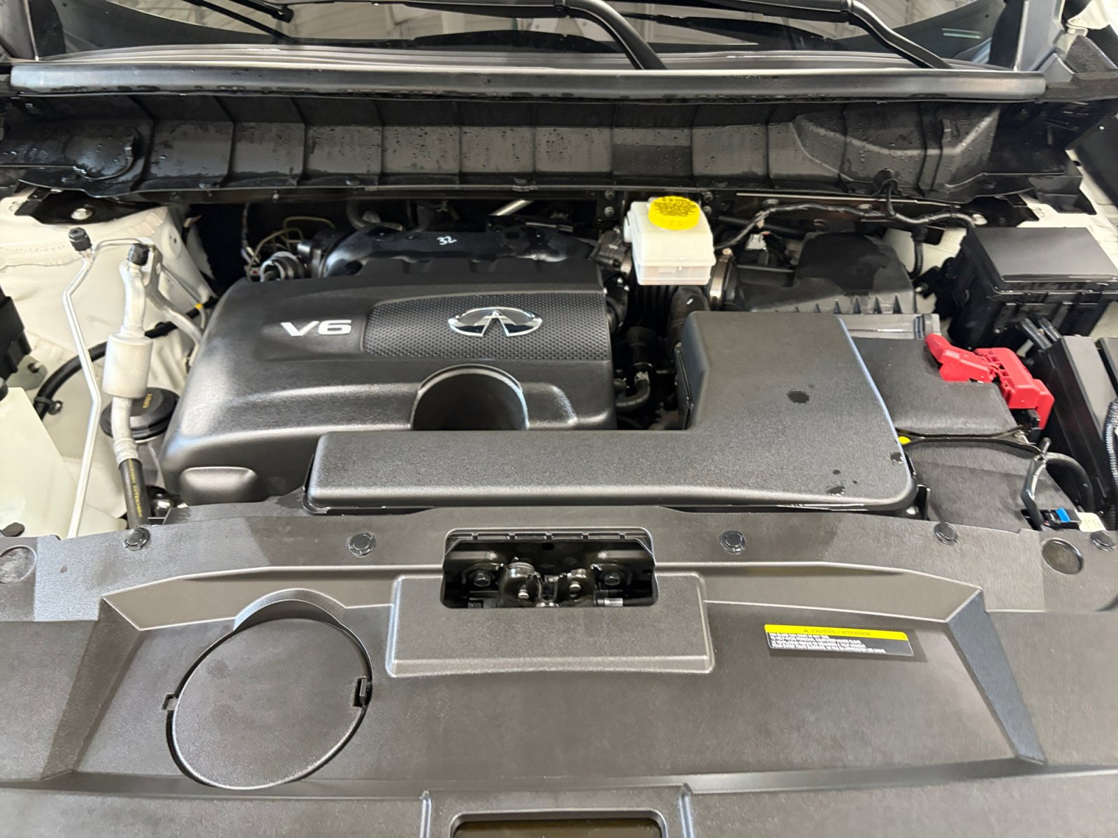 Used 2024 INFINITI QX60 Sensory w/ Vision Package AWD/4WD image 20