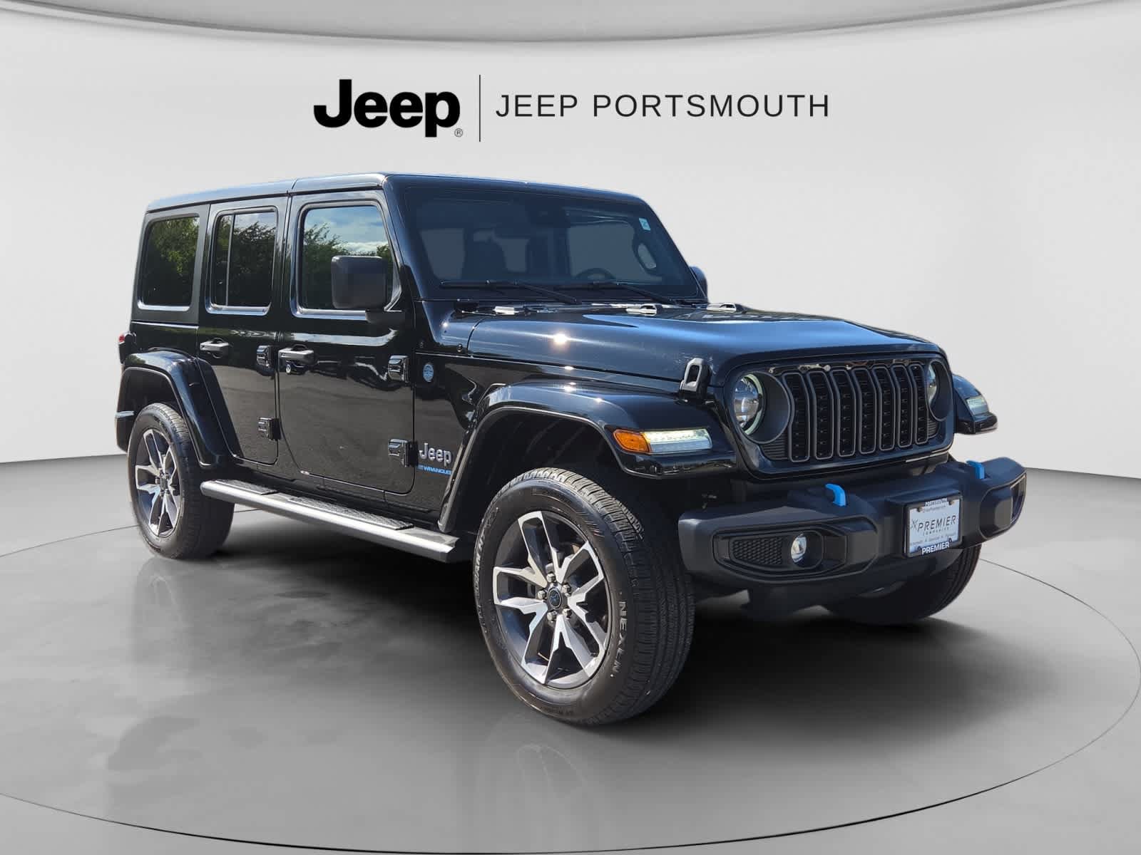 Used 2024 Jeep Wrangler Unlimited w/ Convenience Group