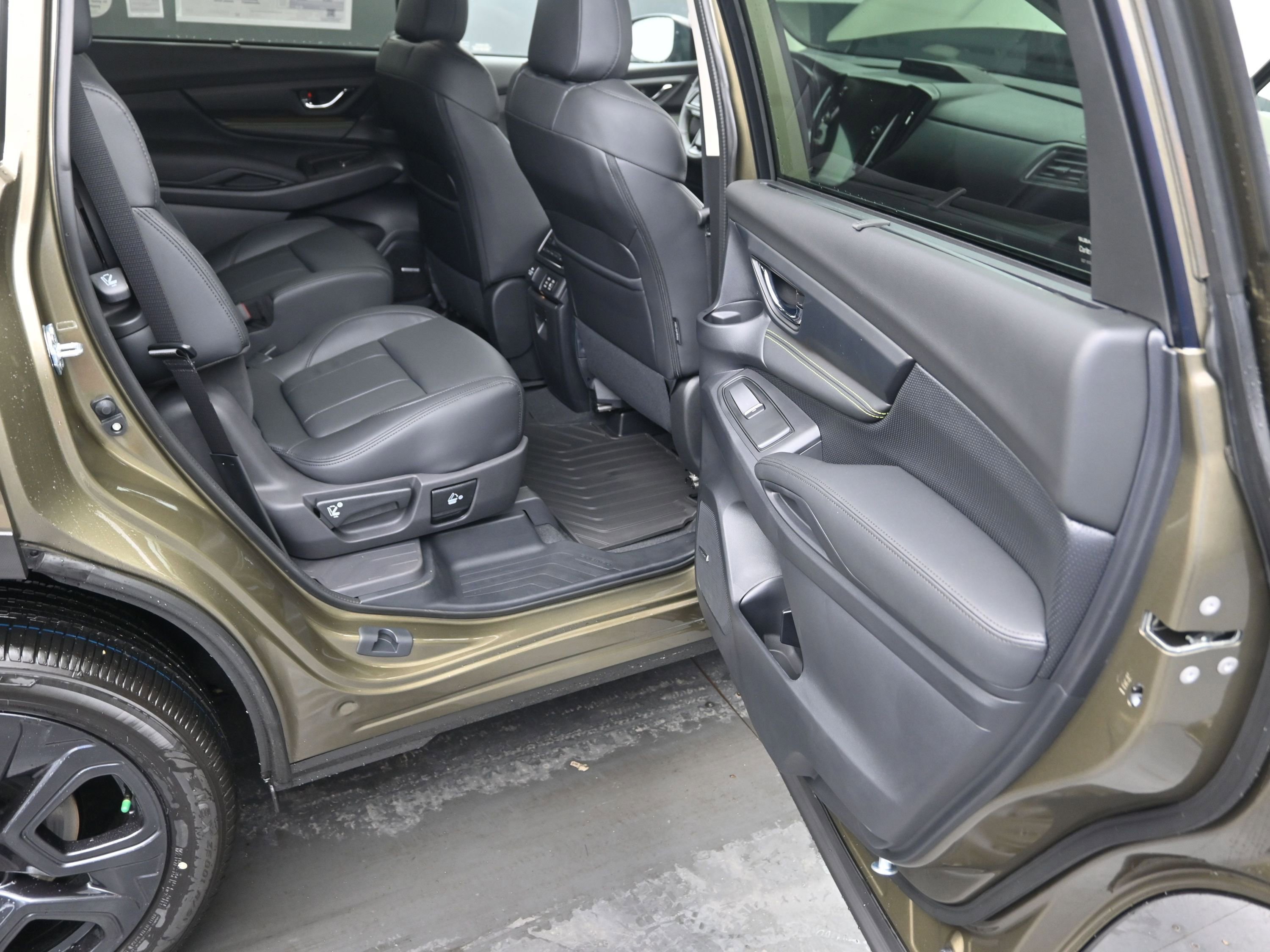 New 2025 Subaru Ascent Bronze Edition image 20