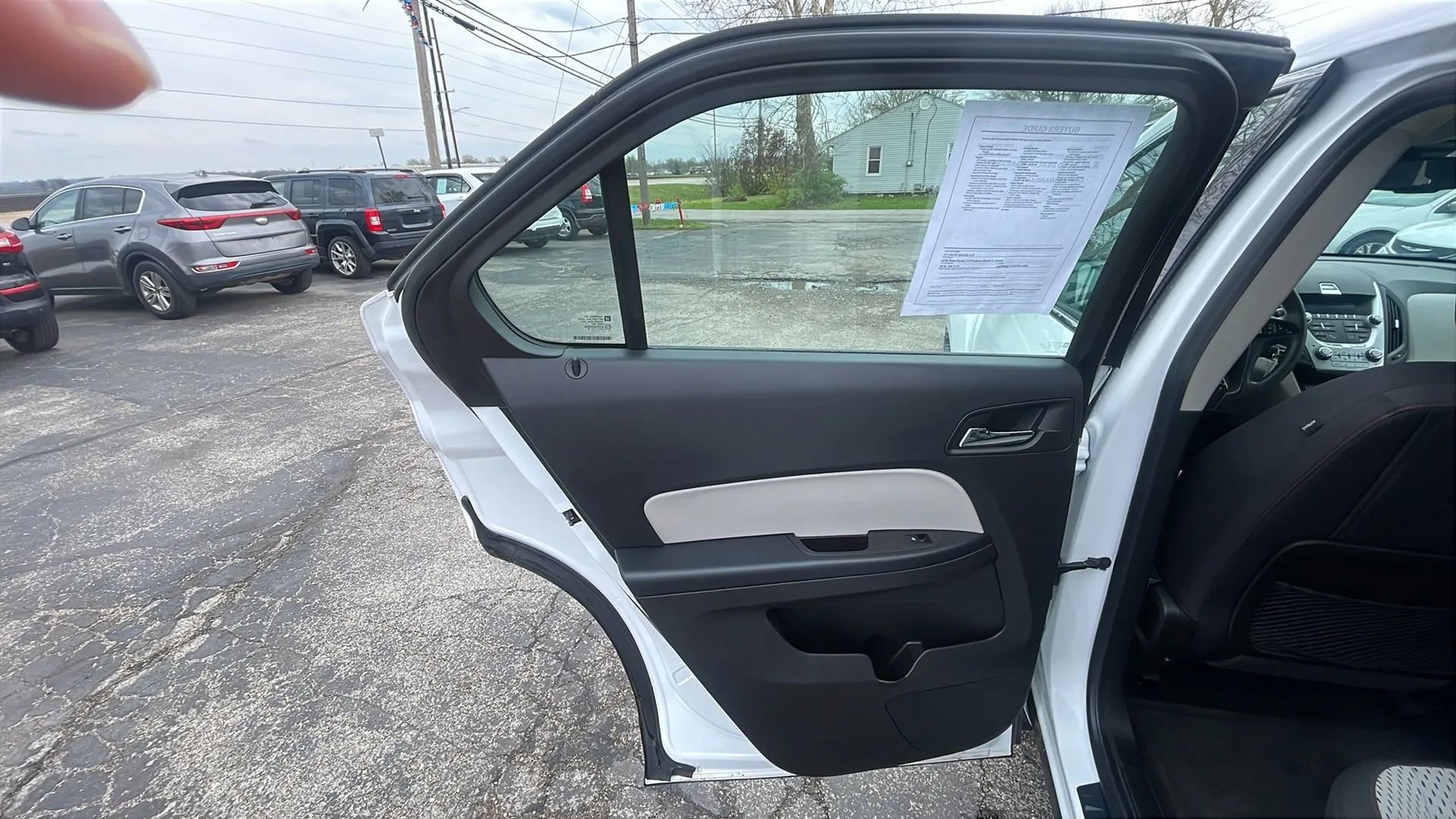 Used 2014 Chevrolet Equinox LS AWD/4WD image 19