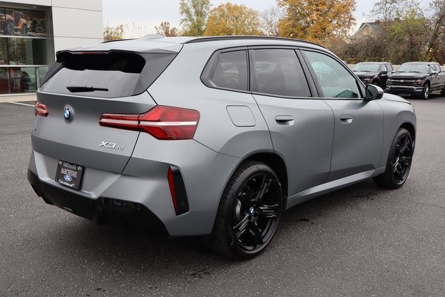 Used 2025 BMW X3 xDrive30i w/ Premium Package image 3