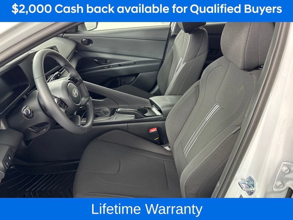 New 2026 Hyundai Elantra Sport image 9