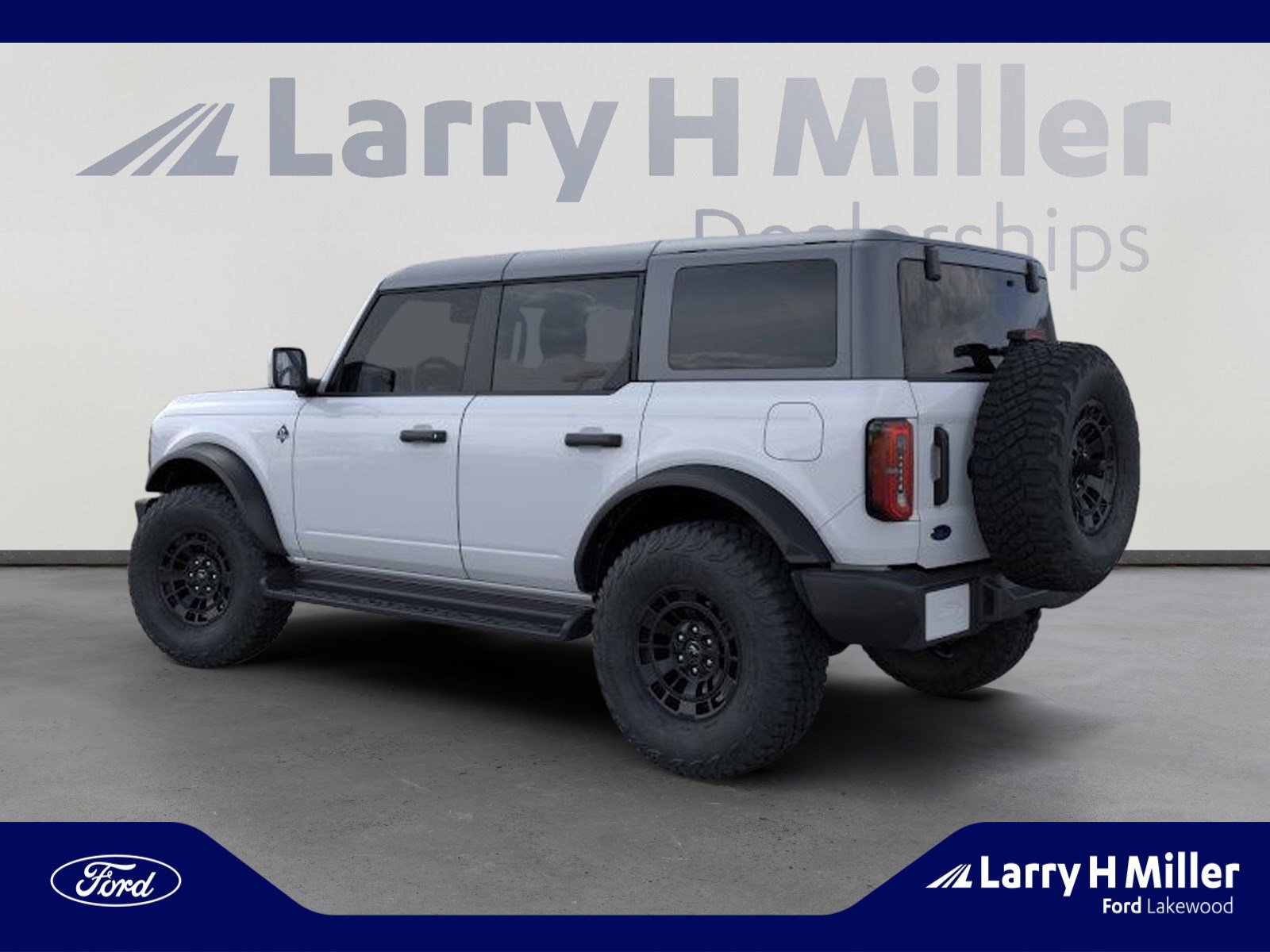 New 2026 Ford Bronco Outer Banks w/ Sasquatch Package image 4