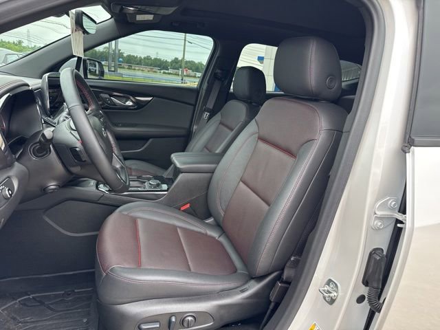 Used 2025 Chevrolet Blazer RS w/ Driver Confidence II Package FWD image 10
