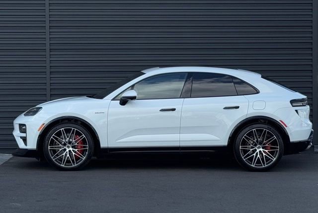 New 2025 Porsche Macan Turbo Electric image 2