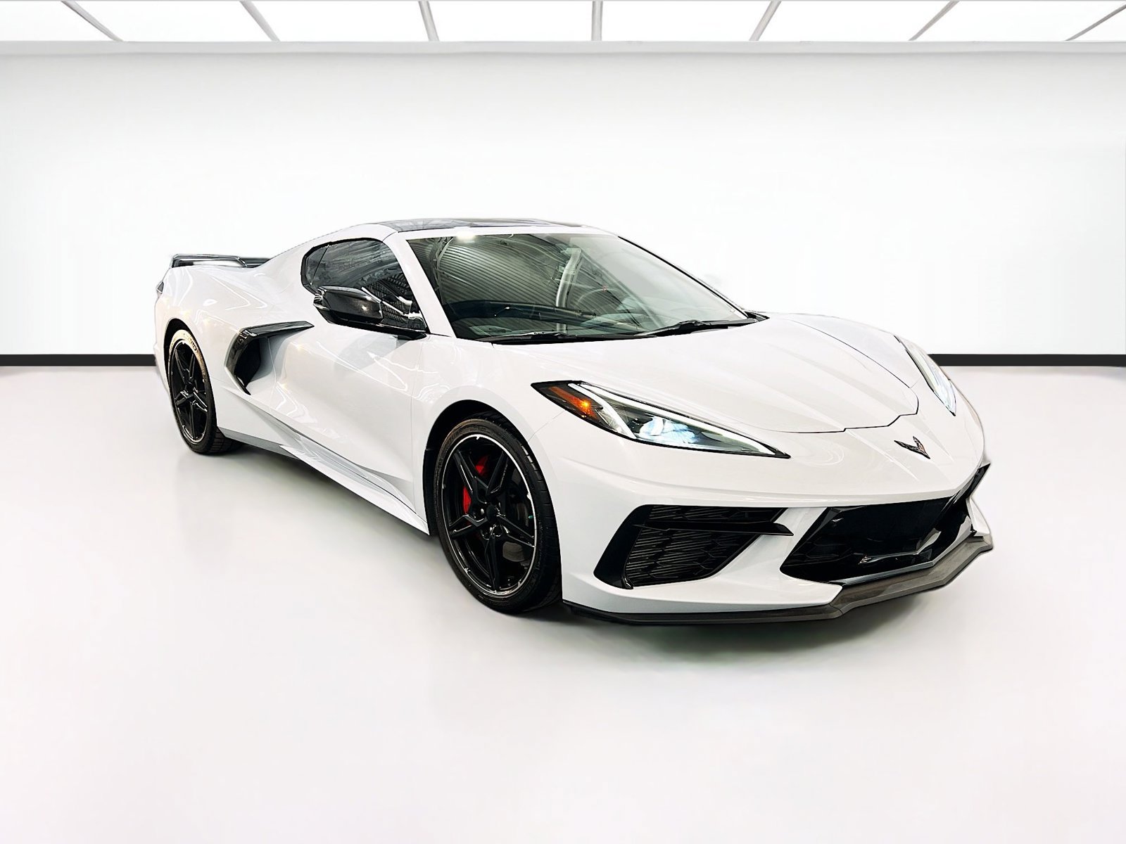 Used 2020 Chevrolet Corvette Stingray Premium Cpe w/ 3LT Preferred Equipment Group RWD image 3
