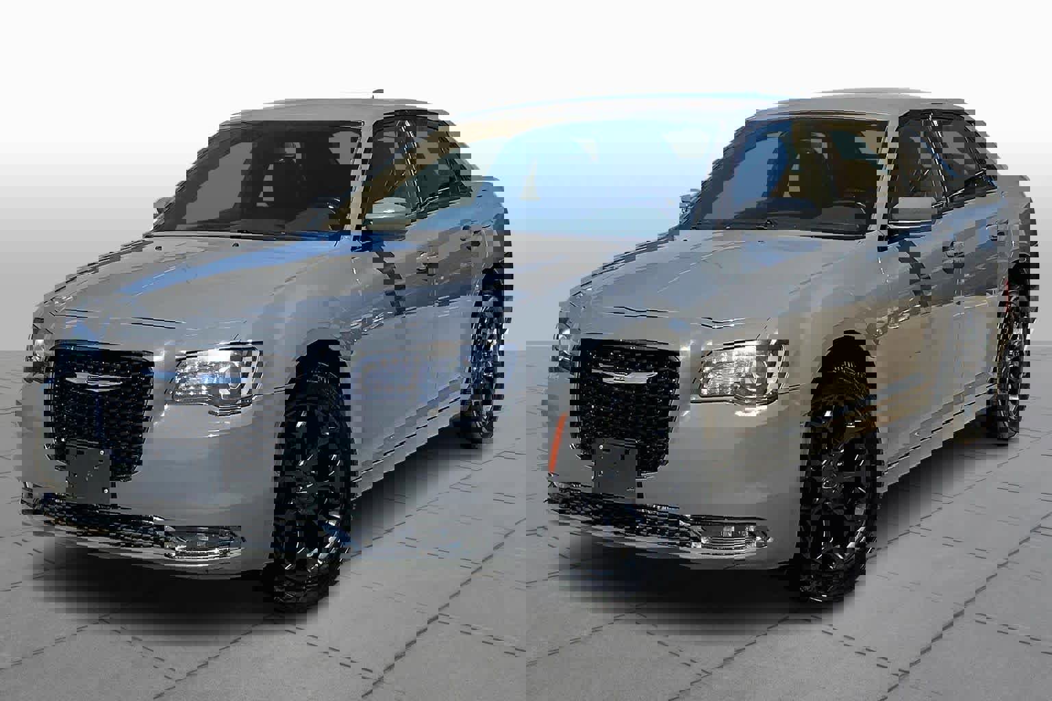 Used 2019 Chrysler 300 S image 1