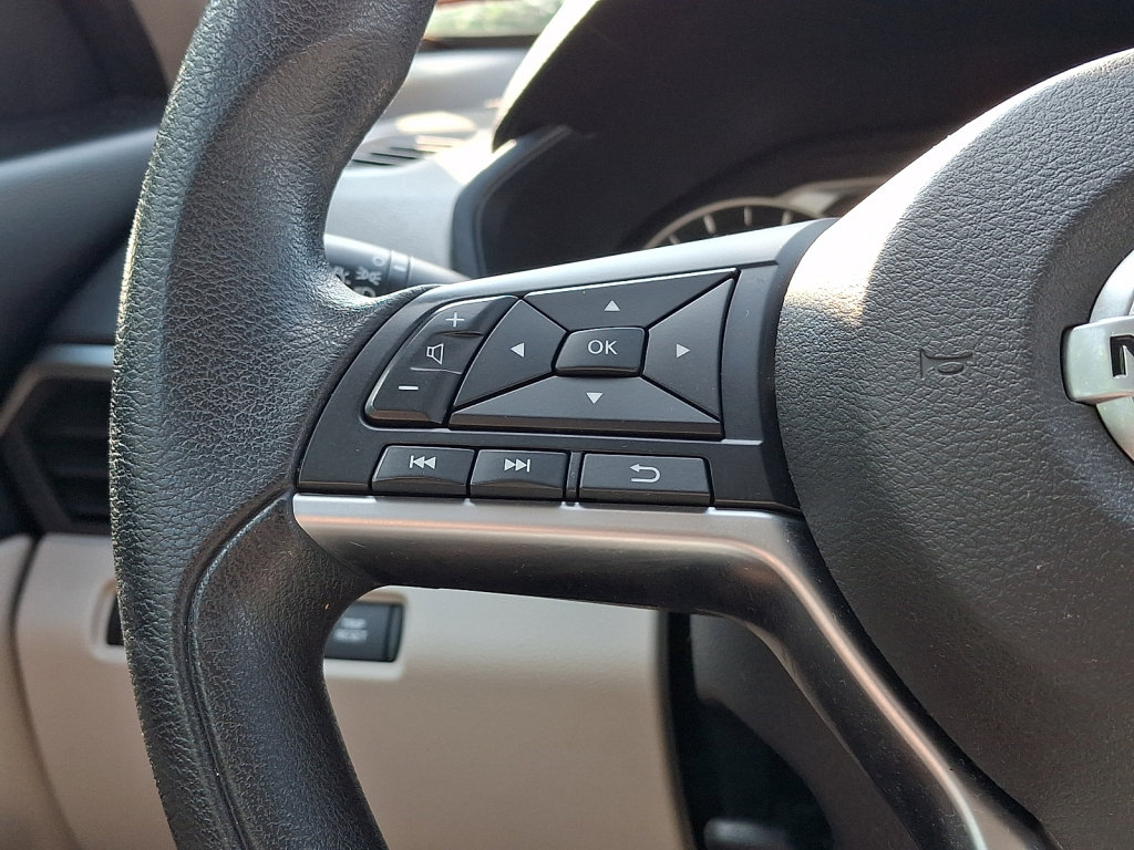 Used 2019 Nissan Altima 2.5 S FWD image 27