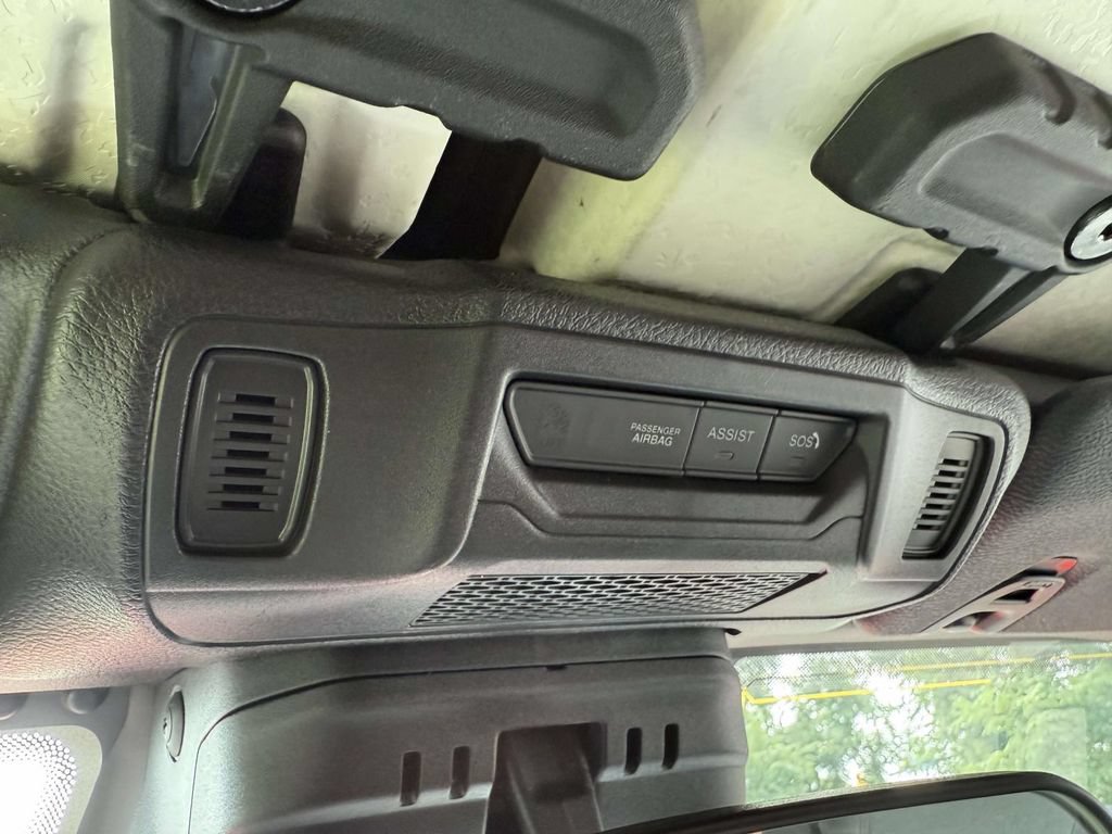 Used 2025 Jeep Wrangler Unlimited Sahara AWD/4WD image 28