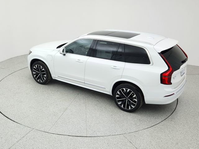 New 2026 Volvo XC90 T8 Plus w/ Protection Package Premier image 16
