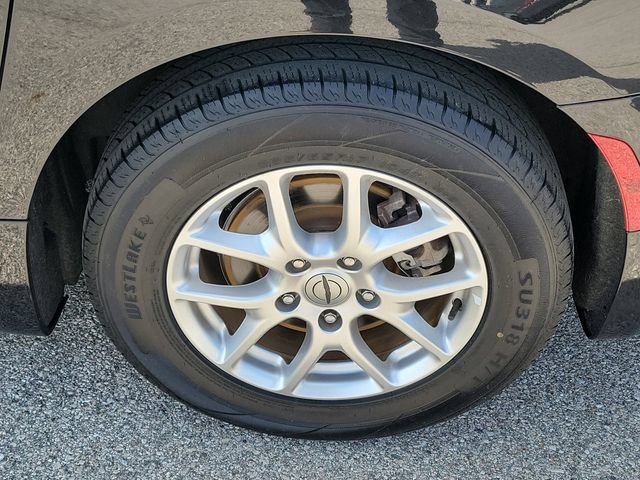 Used 2023 Chrysler Pacifica Touring-L FWD image 28