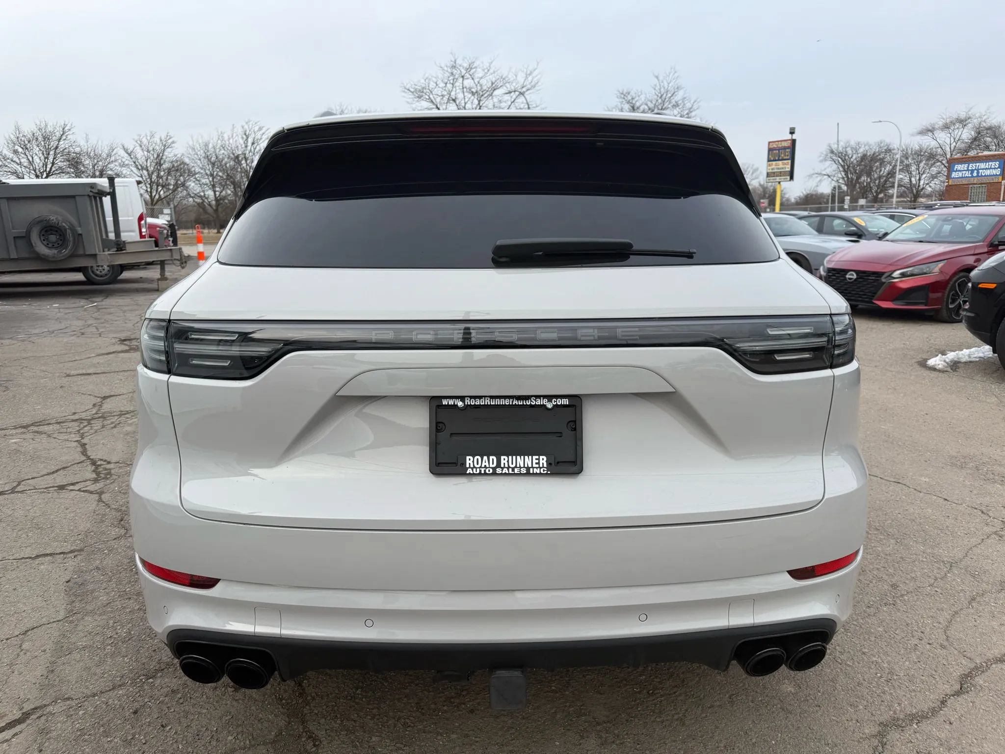 Used 2023 Porsche Cayenne Turbo w/ Premium Package Plus AWD/4WD image 9