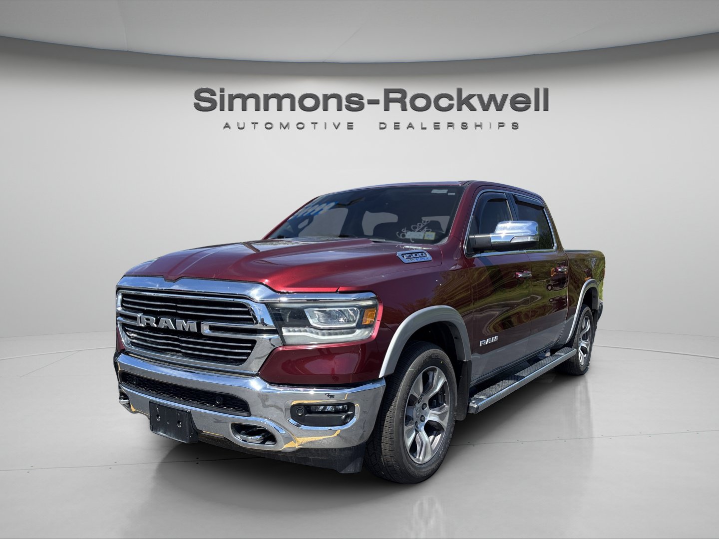 Used 2021 RAM 1500 Laramie AWD/4WD image 2