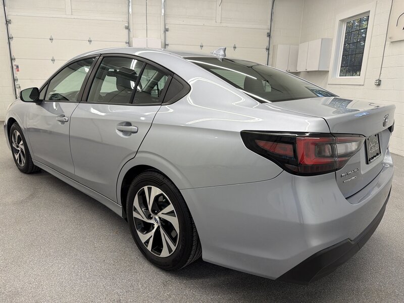 Used 2024 Subaru Legacy Premium AWD/4WD image 7