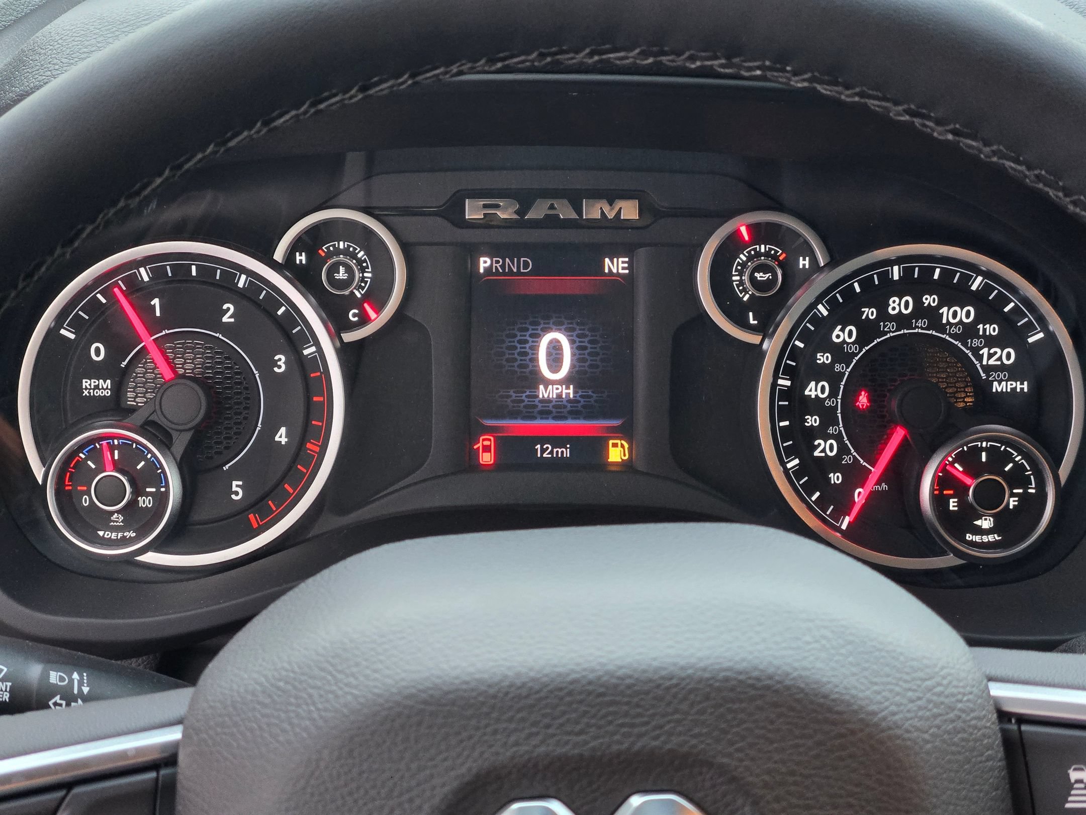New 2026 RAM 2500 Big Horn AWD/4WD image 13