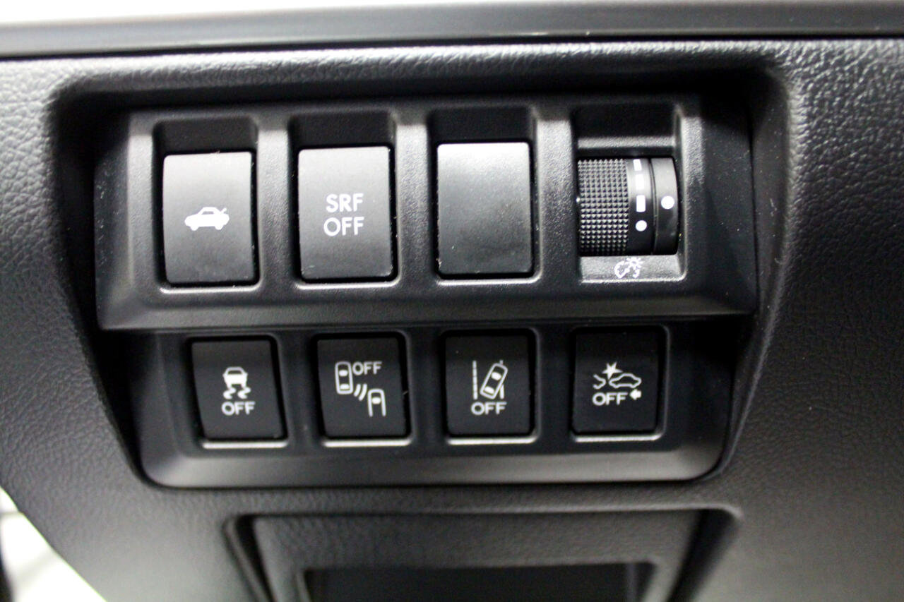 Used 2016 Subaru Legacy 2.5i Limited image 11